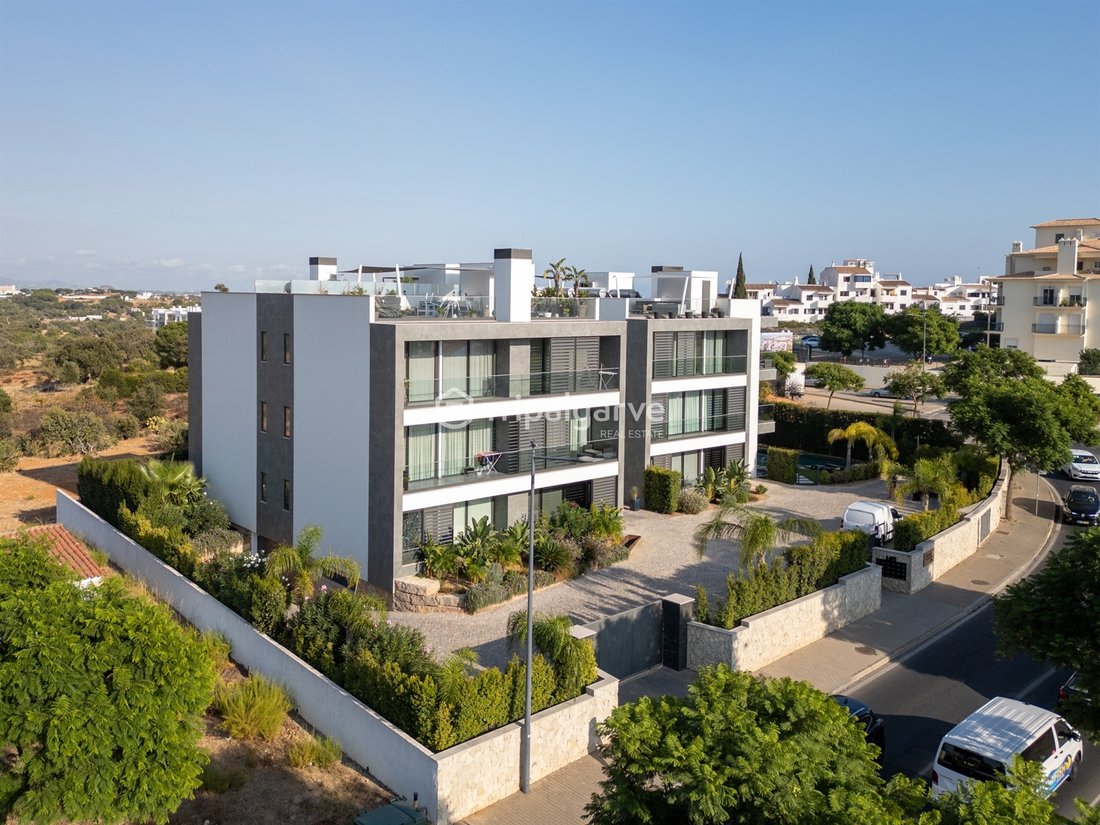Apartment in Olhos de Agua, Algarve, Portugal 1 - 14743602