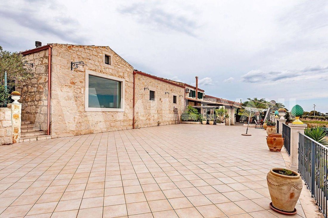 Country House in Marina, Ragusa, Sicily 4 - 14743485