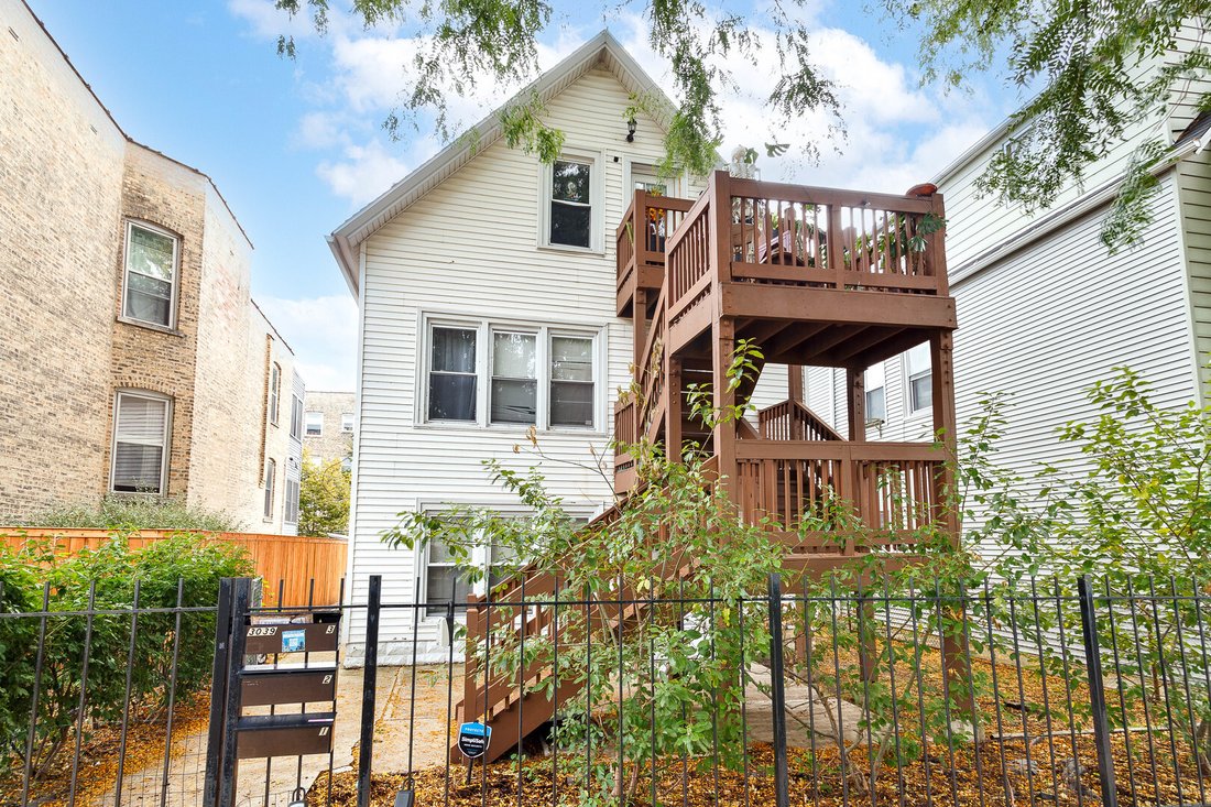 3039 N Christiana, Chicago, Il 60618 In Chicago, Illinois, United