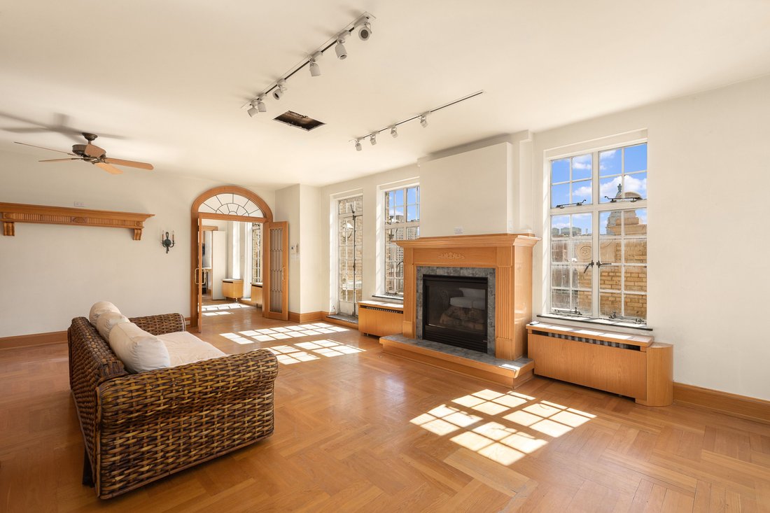 Co Op in New York, New York, United States 3 - 14744567