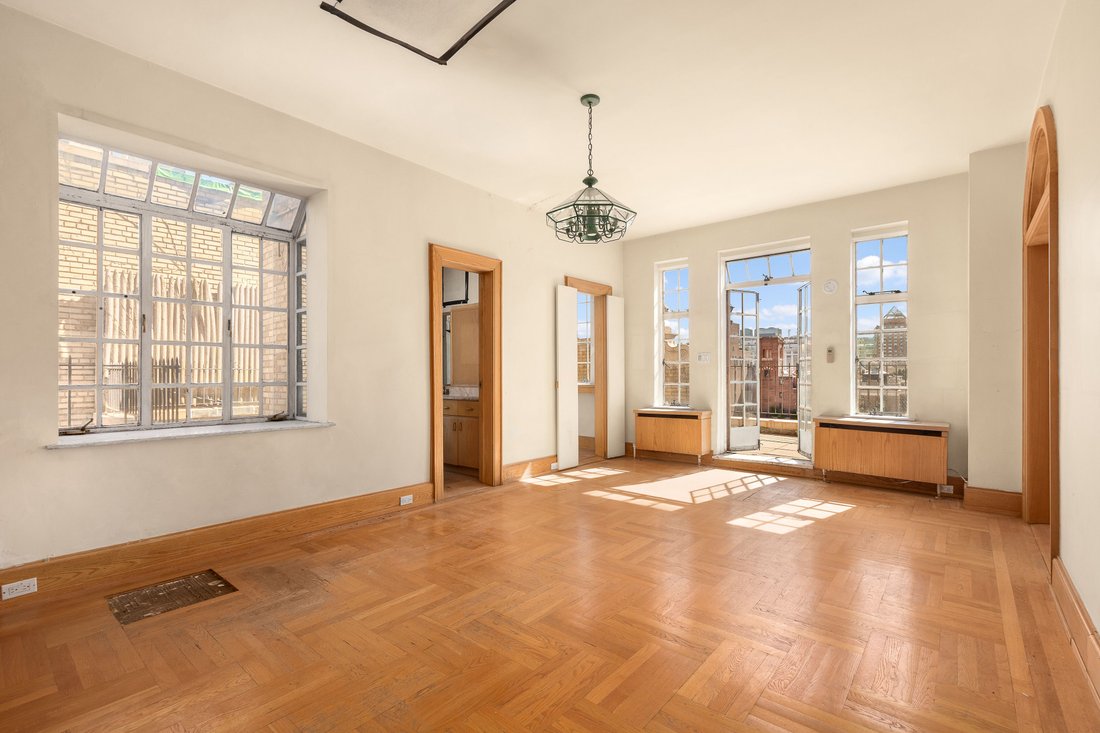 Co Op in New York, New York, United States 5 - 14744567