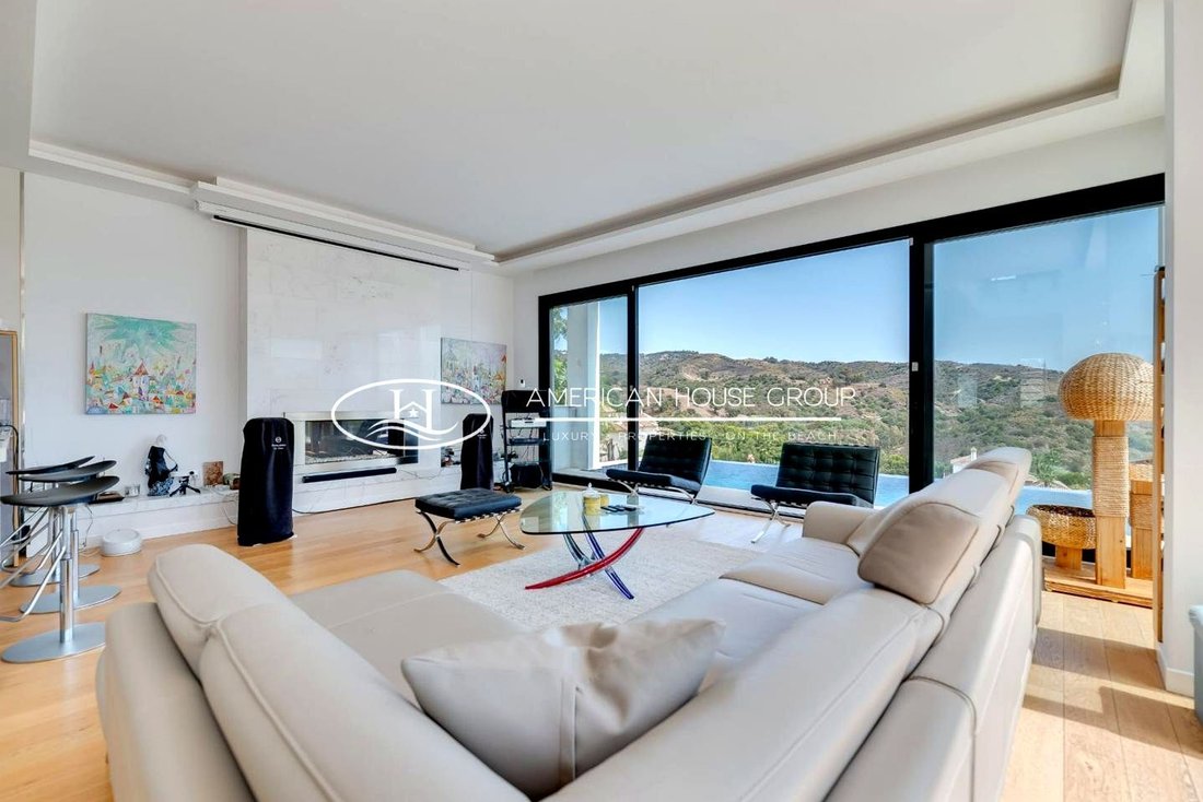 Chalet in Marbella, Andalusia, Spain 2 - 14743906