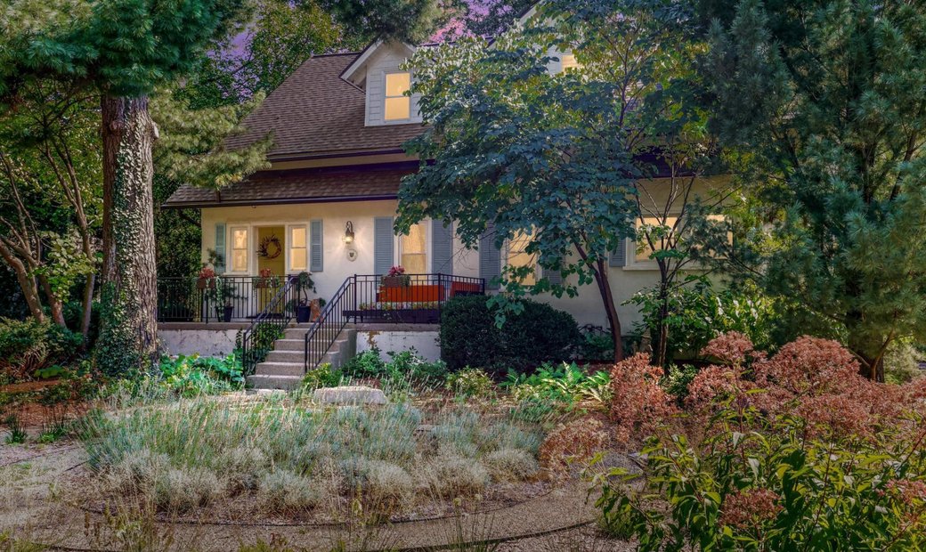 Pleasant Ridge In Pleasant Ridge, Michigan, United States For Sale