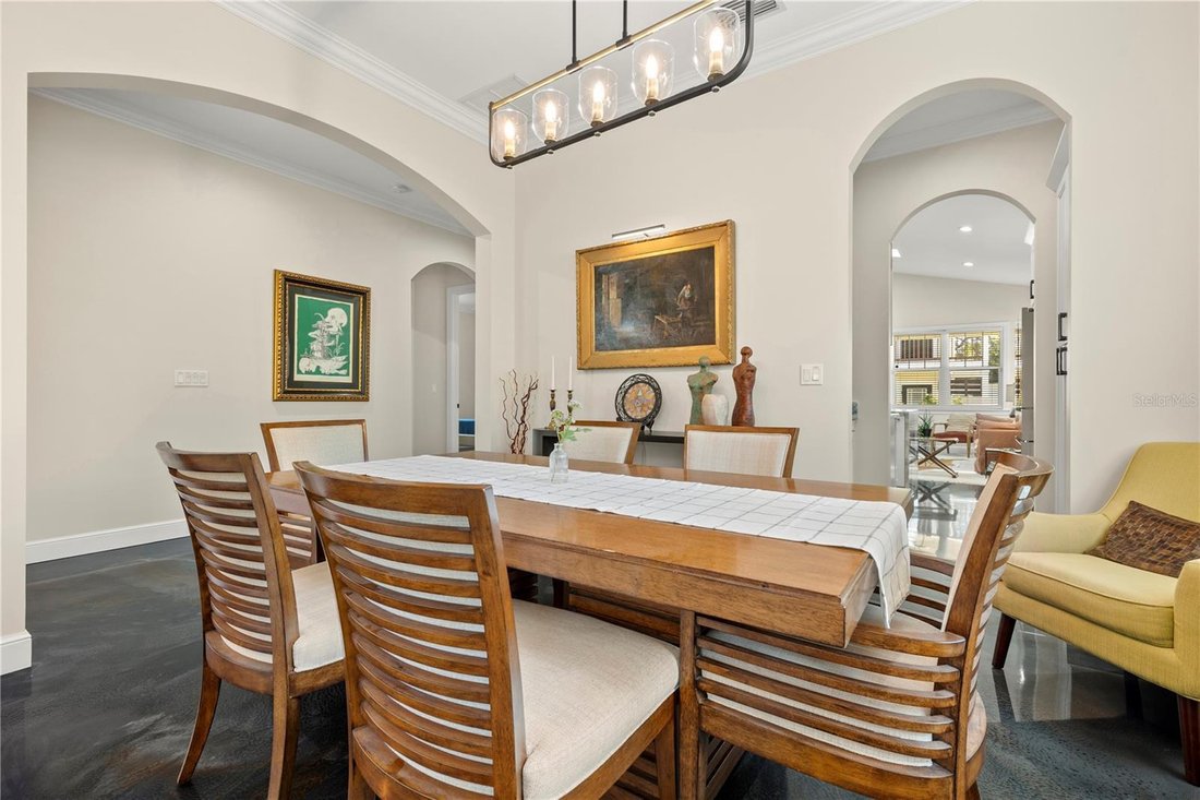 Exceptional Property In Palmetto Park In St. Petersburg, Florida