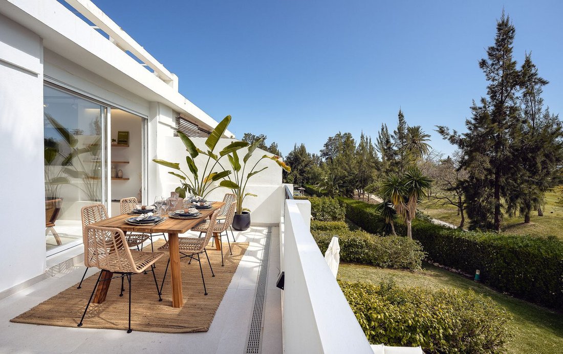 Apartment, Estepona In Estepona, Andalusia, Spain For Sale (14745505)