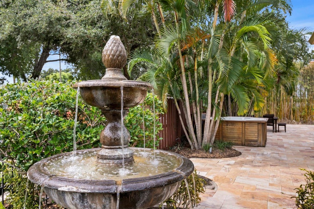 Beautifully Preserved 1920s In St. Petersburg, Florida, United States