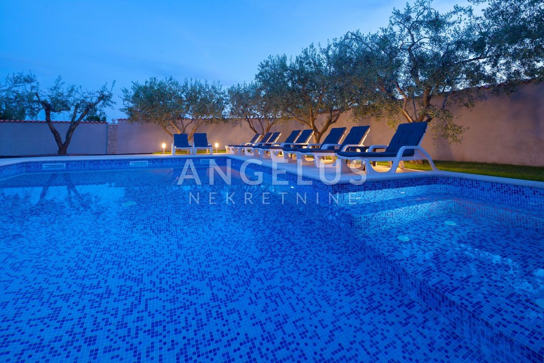 House in Grad Pula, Istria County, Croatia 4 - 14746403