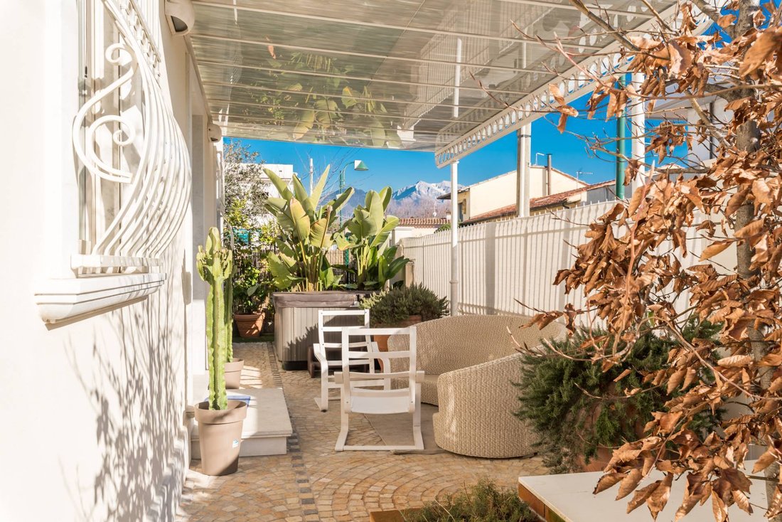 Villa in Center, Forte dei Marmi, Tuscany 1 - 14747986