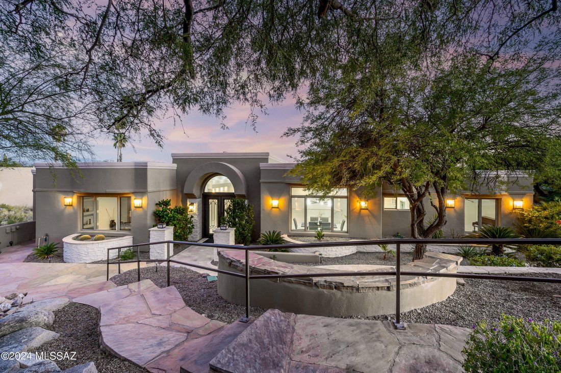 Grand Estate Privately Nestled In Gated In Tucson, Arizona, United