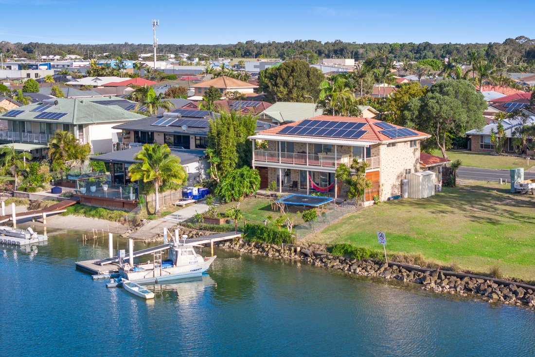 Waterfront Gem Nestled In The Heart Of In Yamba, New South Wales