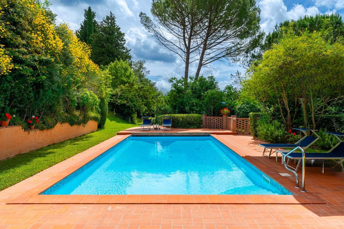 House in Palaia, Tuscany, Italy 1 - 13990732