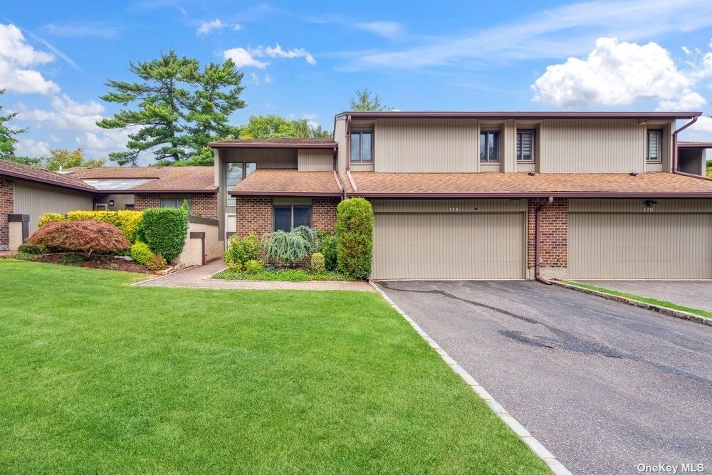 Condo Jericho In Jericho, New York, United States For Sale (14745551)