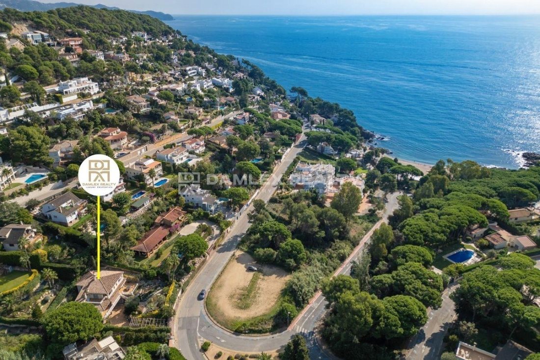 House in Blanes, Catalonia, Spain 2 - 10731484