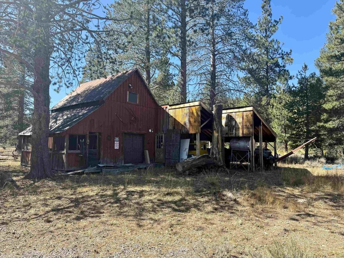 A Remarkable 450 Acre Property In Sierraville, California, United