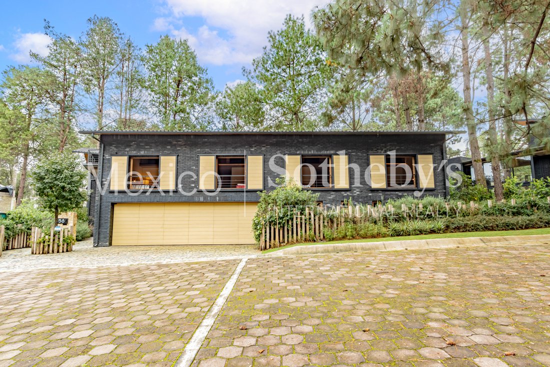 Casa En Club De Golf Rancho In Santa María Pipioltepec, State Of Mexico