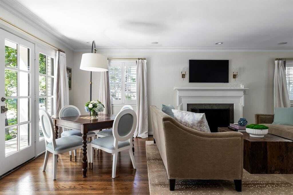 Beautifully Redone Traditional Home In Sought In Dallas, Texas, United