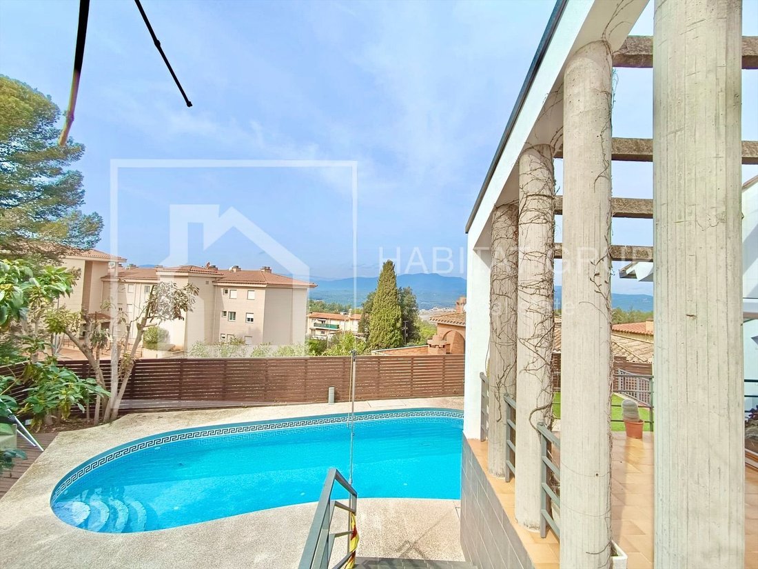 Chalet in Girona, Catalonia, Spain 3 - 14748718