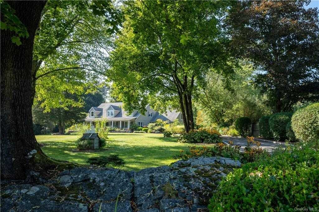 One Of A Kind Property In A Fantastic In Cold Spring, New York, United