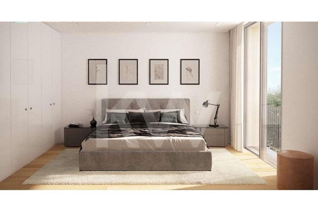 Porto Apartment In Porto, Porto District, Portugal For Sale (14745822)