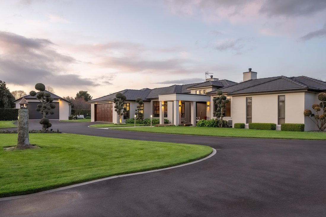 In A Class Of Its Own In Tamahere, Waikato, New Zealand For Sale (14747293)