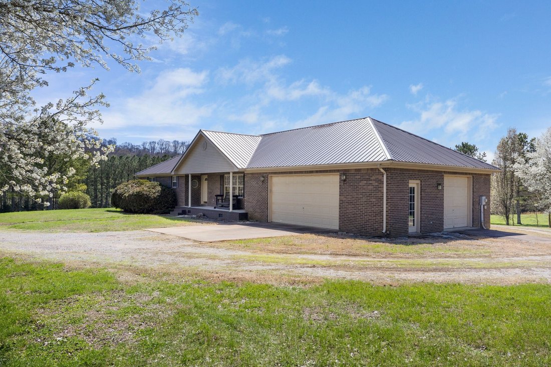 Farm And Agriculture Pulaski In Pulaski, Tennessee, United States For