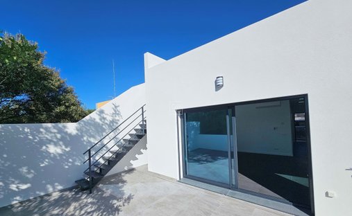 Villa in São Brás de Alportel, Algarve, Portugal 1