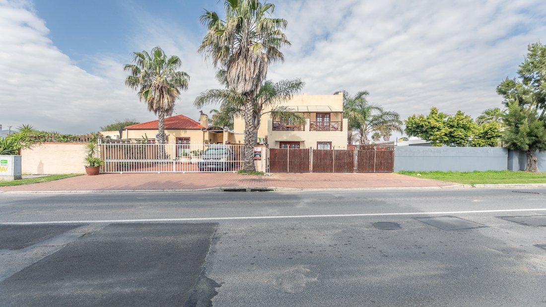 Potential R 70 000 P/M Self In Cape Town, Western Cape, South