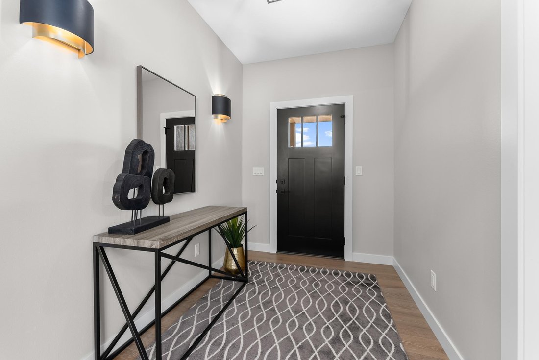 4 Bedrooms Single Family Attached In Sioux Falls, South Dakota, United