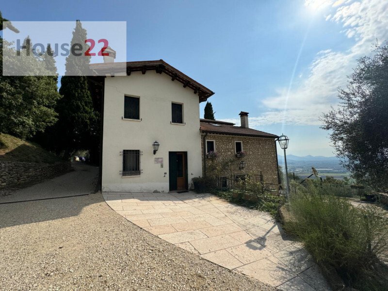 Vicenza Rustic House In Villa Guiccioli, Italy For Sale (14749001)
