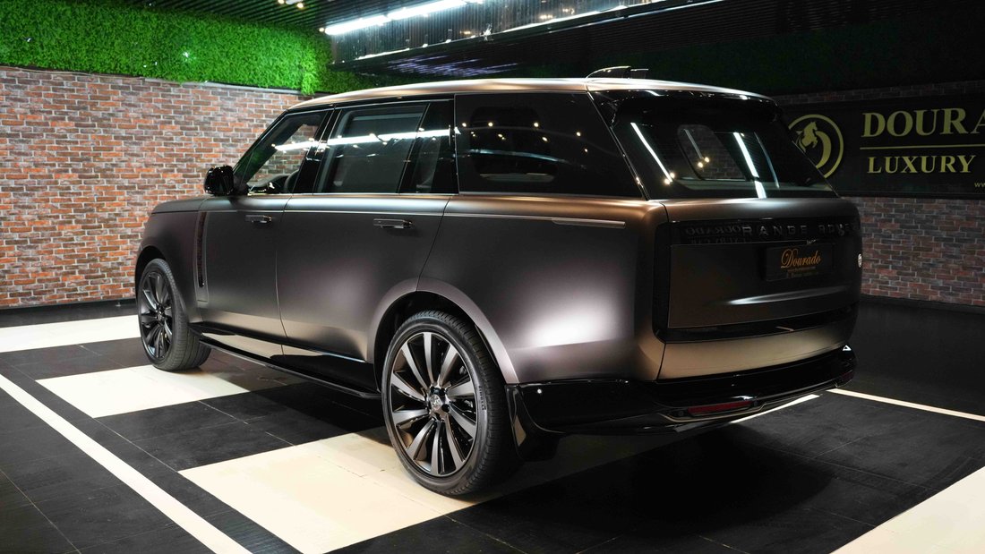 2023 Land Rover Sv Autobiography In Dubai, Dubai, United Arab Emirates