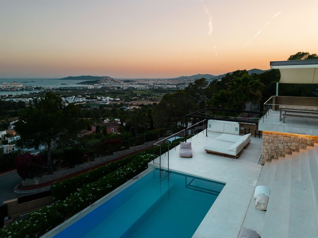 Villa in Jesus, Santa Eularia des Riu, Balearic Islands 3 - 14752039