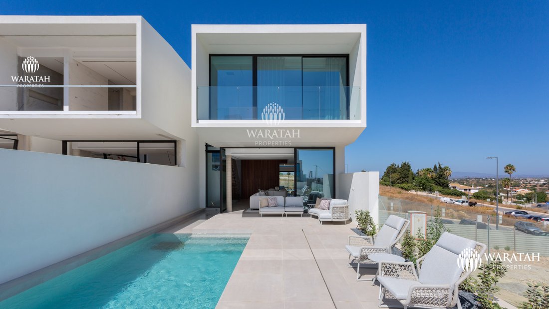 Townhouse in Olhos de Agua, Algarve, Portugal 1 - 13763692