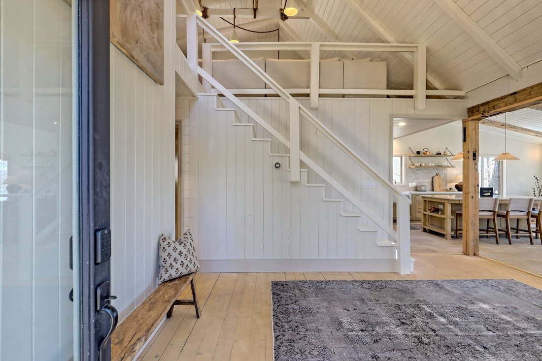 Beautiful And Brilliant Little Retreat In Clayton, United