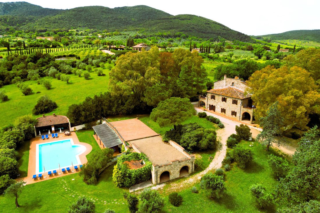 Country House in Castle of Castiglione, Castiglione della Pescaia, Tuscany 1 - 14752686