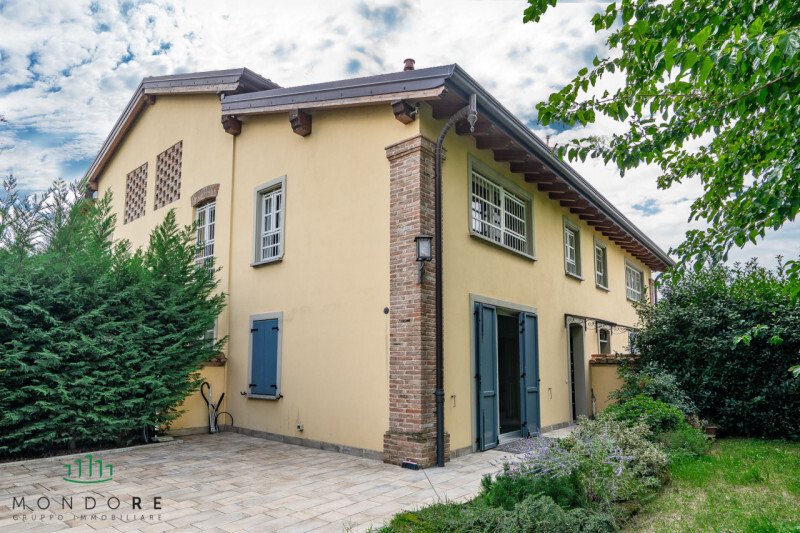 Bologna Villa In Castenaso, Emilia Romagna, Italy For Sale (14752957)