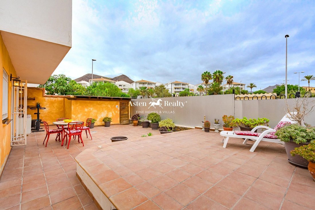 Apartment in Los Cristianos, Canary Islands, Spain 1 - 14752559