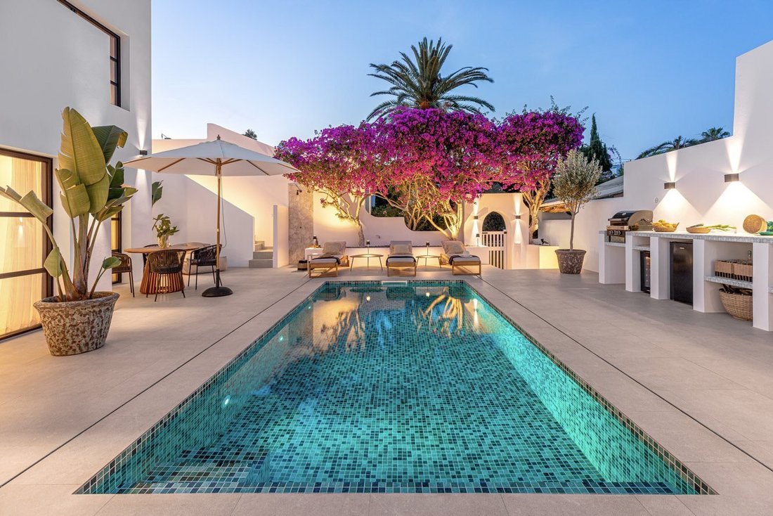 Villa in Sol de Mallorca, Calvia, Balearic Islands 2 - 14751503