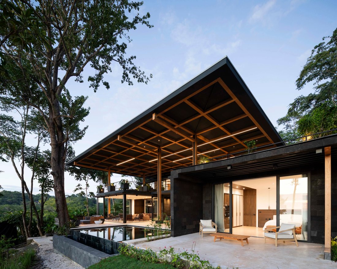 Villa in Santa Teresa, Puntarenas Province, Costa Rica 1 - 14751604