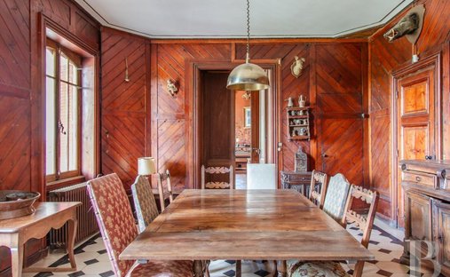 Castle for Sale in Tournus, Bourgogne-Franche-Comté, France