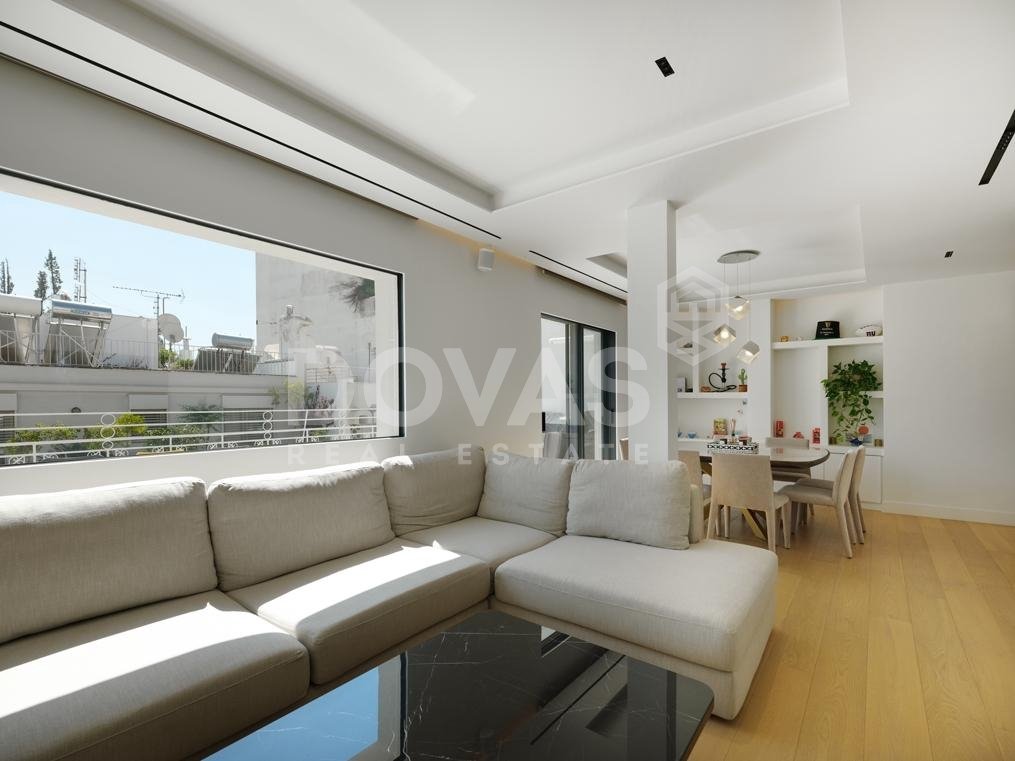 Apartment in Sunoikia Kolonakiou, 1st District of Athens, Athens 5 - 14750497
