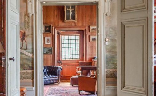 Castle for Sale in Tournus, Bourgogne-Franche-Comté, France