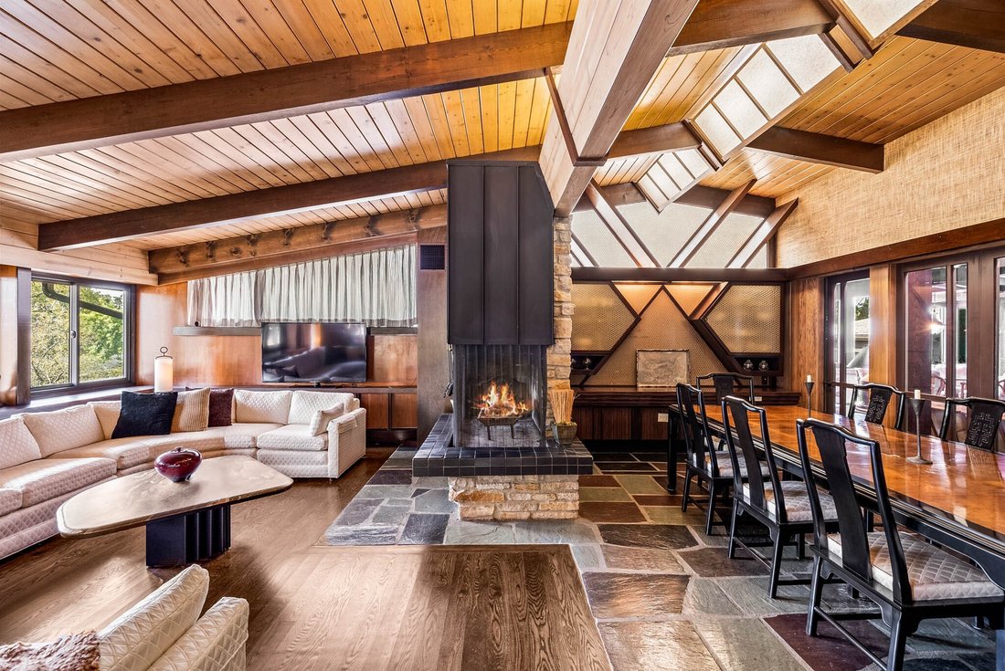 Mid Century Masterpiece In Brookfield, Wisconsin, United States For