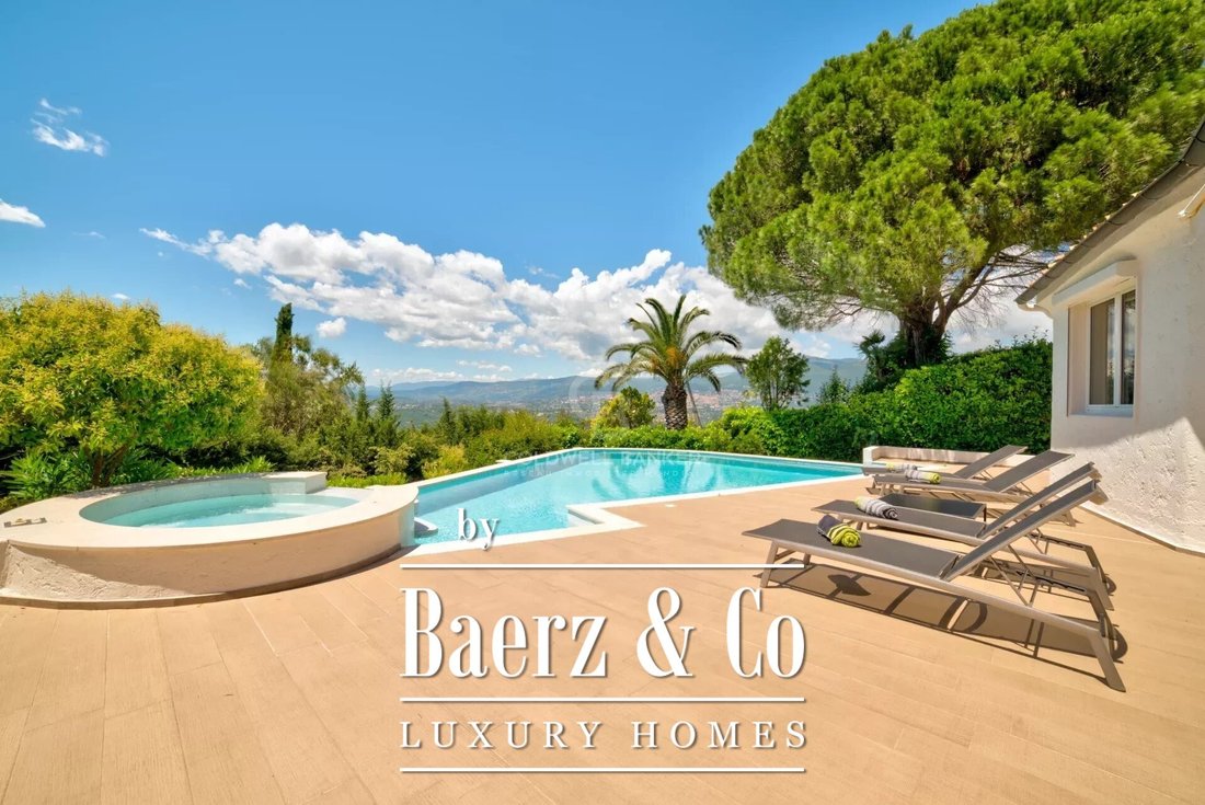 Villa in Mougins, Provence-Alpes-Côte d'Azur, France 1 - 14750789
