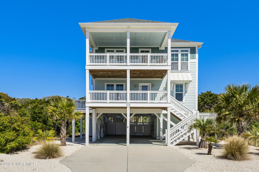 516 W Dolphin Drive, Oak Island, In Oak Island, North Carolina, United