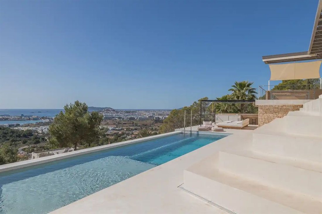 Villa in Jesus, Santa Eularia des Riu, Balearic Islands 1 - 14752039