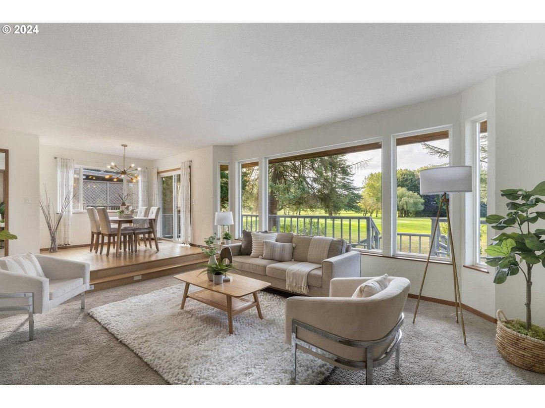 2480 Ne 23 Rd St Gresham, Or 97030 In Gresham, Oregon, United States