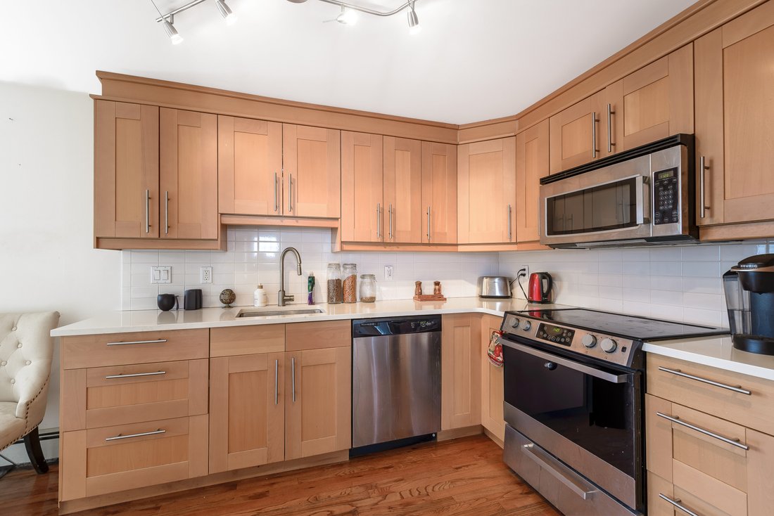 House in Port Washington, New York, United States 3 - 14753068