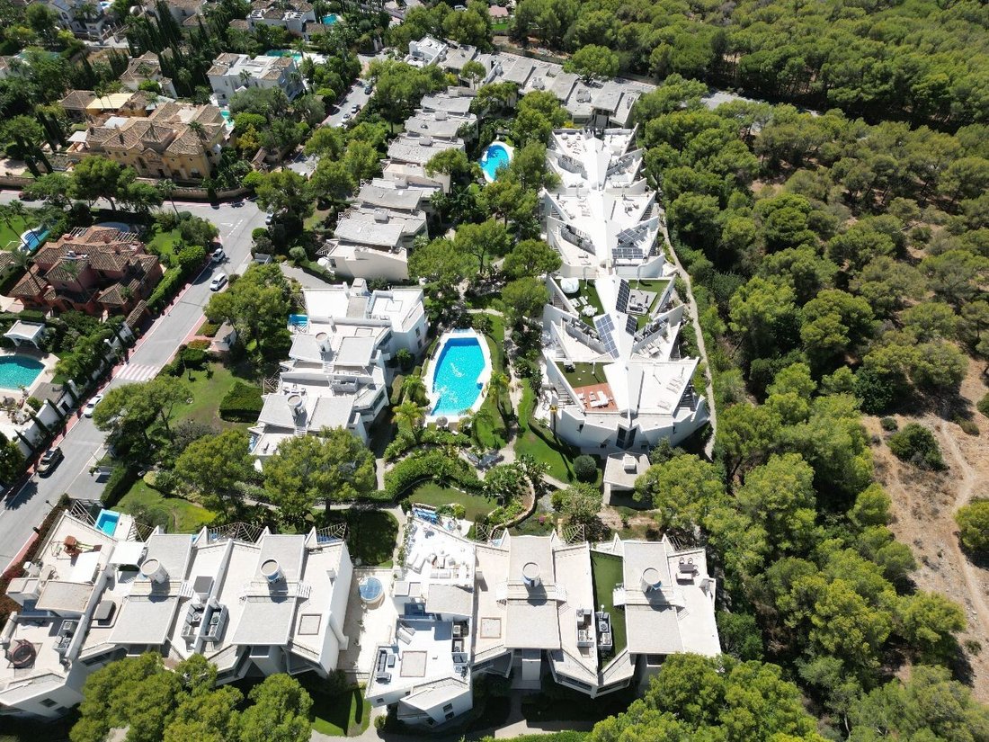 Townhouse in Sierra Blanca, Marbella, Spain 2 - 14741706