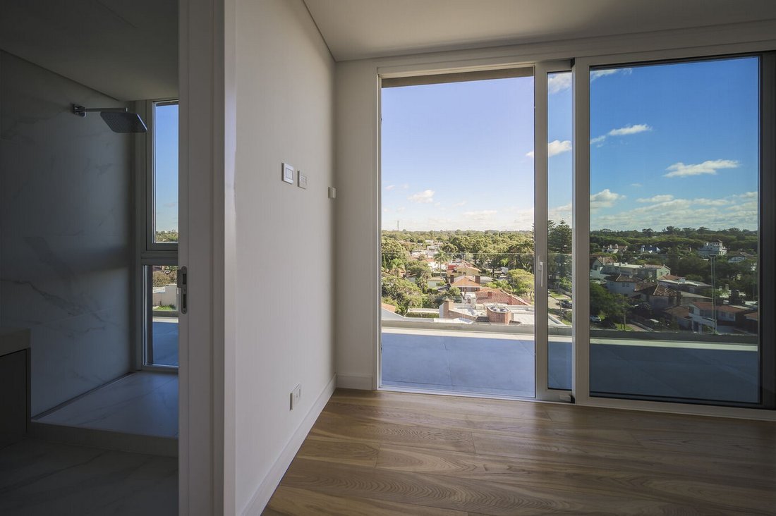 Apartment in Montevideo, Departamento de Montevideo, Uruguay 2 - 14753094