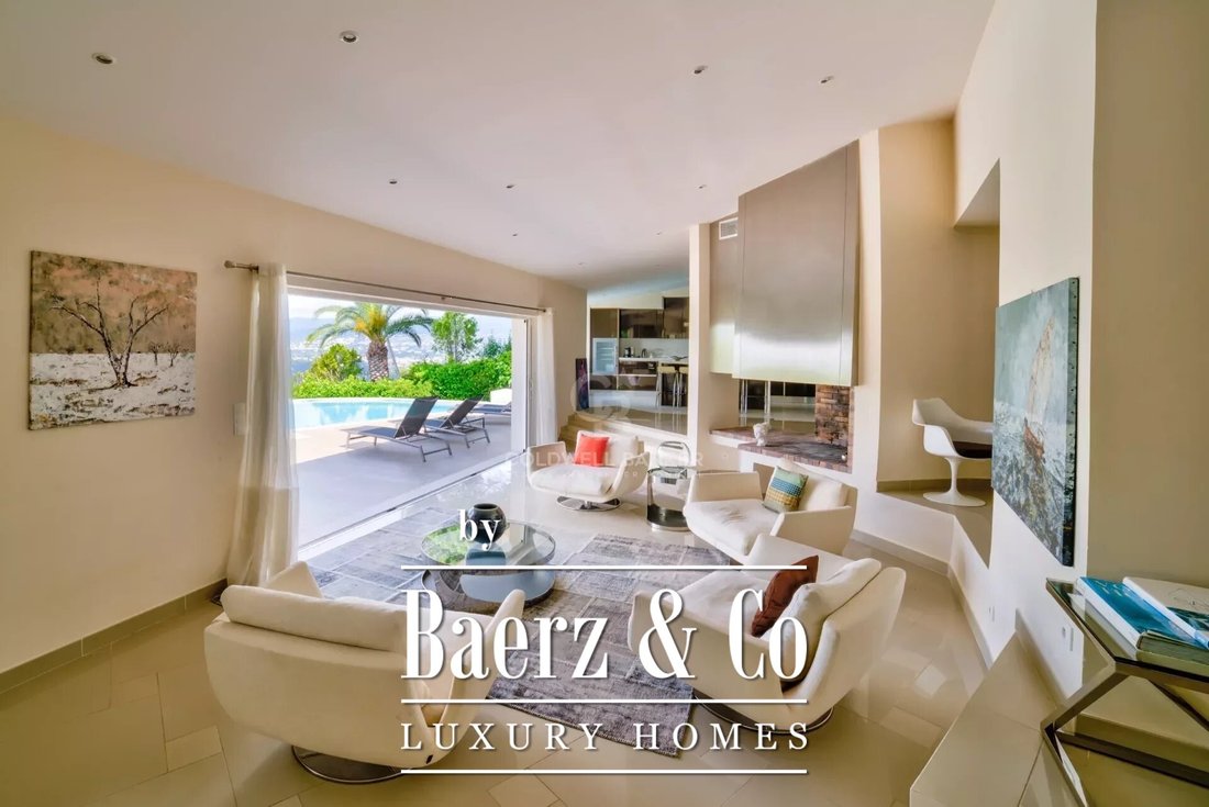 Villa in Mougins, Provence-Alpes-Côte d'Azur, France 2 - 14750789